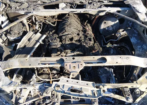 2019 Chevrolet Suburban Lt из США, поврежденный, VIN 1GNSCHKC6KR119862